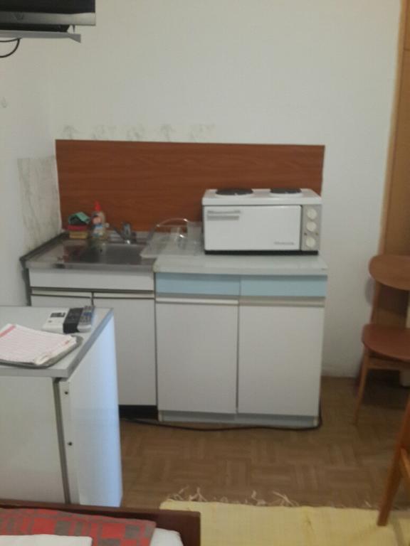 Apartments Andus 스베티스테판 외부 사진